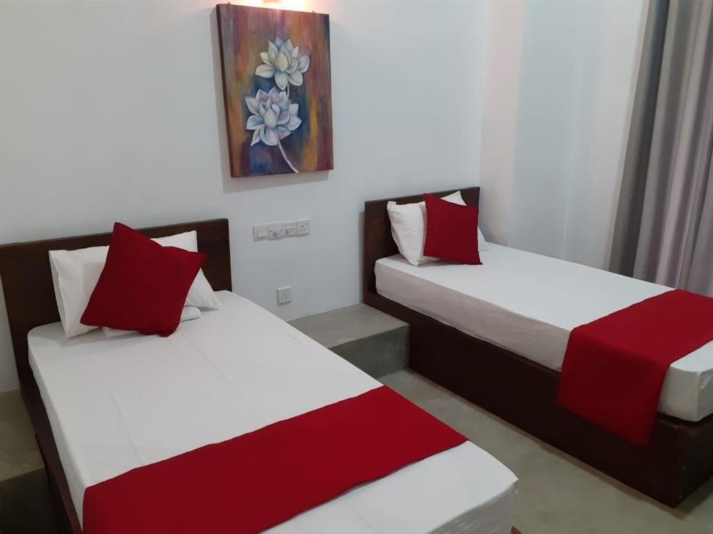 Everdew Kandy Rooms Exterior foto